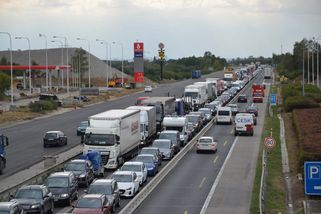 Konec půlnoční pasti na dálnicích? Ministerstvo u 24hodinové známky varuje před náklady
